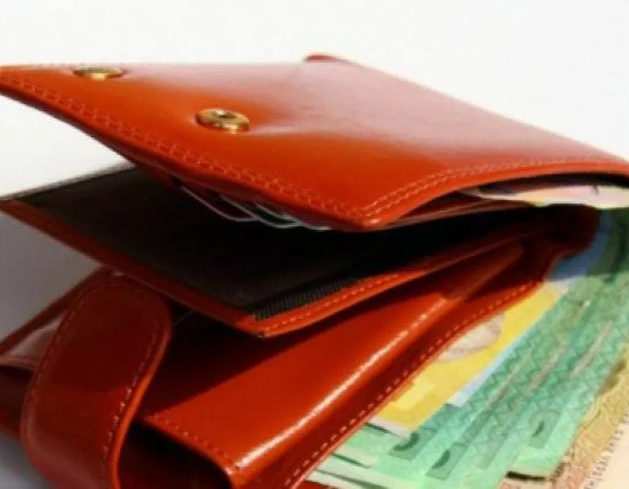 Foto Vestea anului: 100 de lei în plus pentru fiecare familie