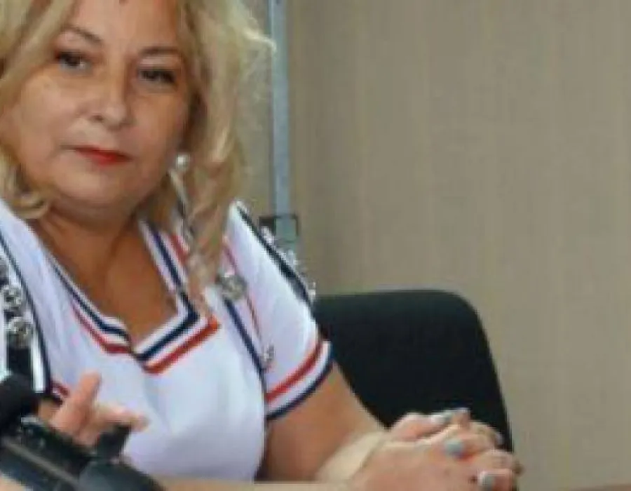 Foto VIDEO Judecătoarea lui Bercea Mondial rămâne sub control judiciar. Fostă şefă a Tribunalului Olt a primit mită 200.000 de euro de la interlop