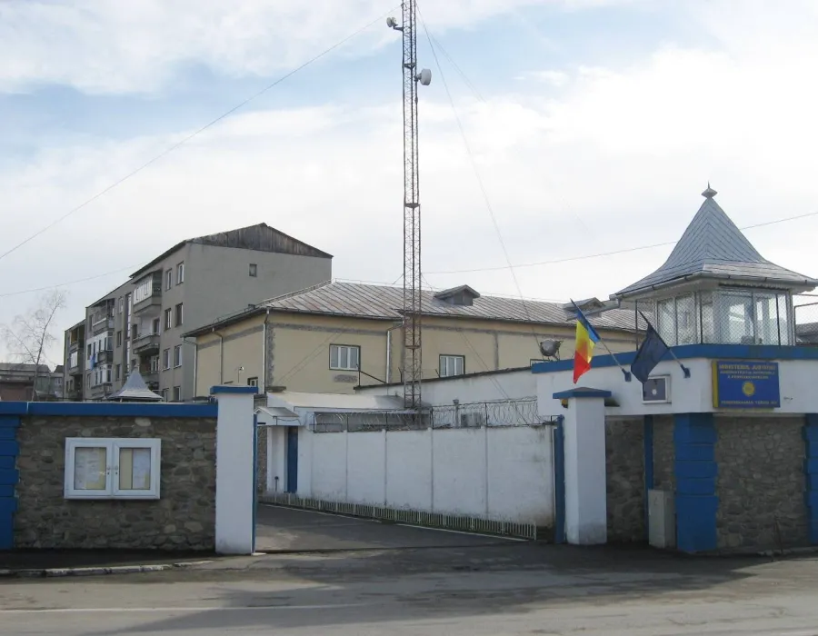 Foto VIP-urile din “Mafia permiselor Argeș”, mutate la Penitenciarul Târgu-Jiu