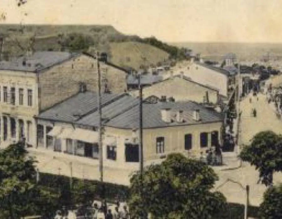 Foto Cum a involuat Slatina de la curte domnească la reşedinţa de judeţ condusă de penali. Primarul Belu, edilul de legendă de pe Valea Oltului