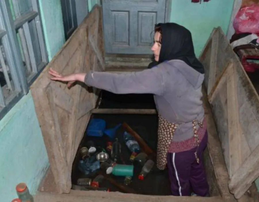 Foto Situaţie disperată în Dolj. Peste 100 de familii din Mârşani au probleme cu inundaţiile în plină iarnă: „Suntem vai de capul nostru“