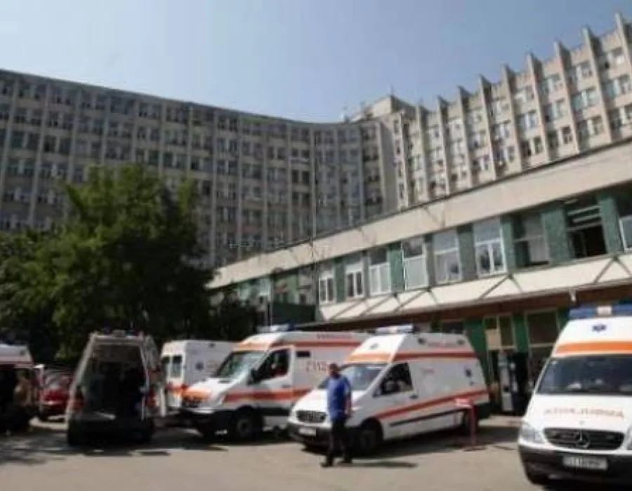 Foto Poliţist local, bătut până a intrat în comă. Cum a început conflictul