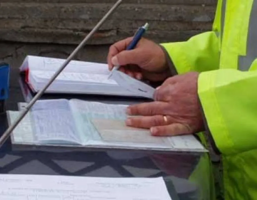 Foto CODUL RUTIER se schimbă din nou: Veşti bune pentru şoferi: se reduce perioada de suspendare a permisului