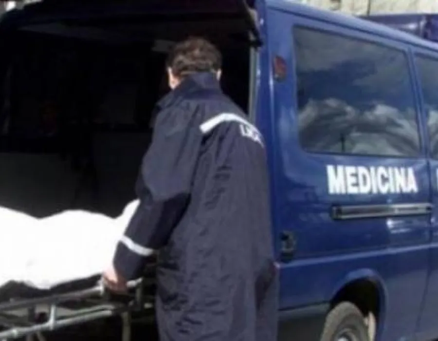 Foto MOARTE CUMPLITĂ. O bătrână a fost descoperită carbonizată în casă