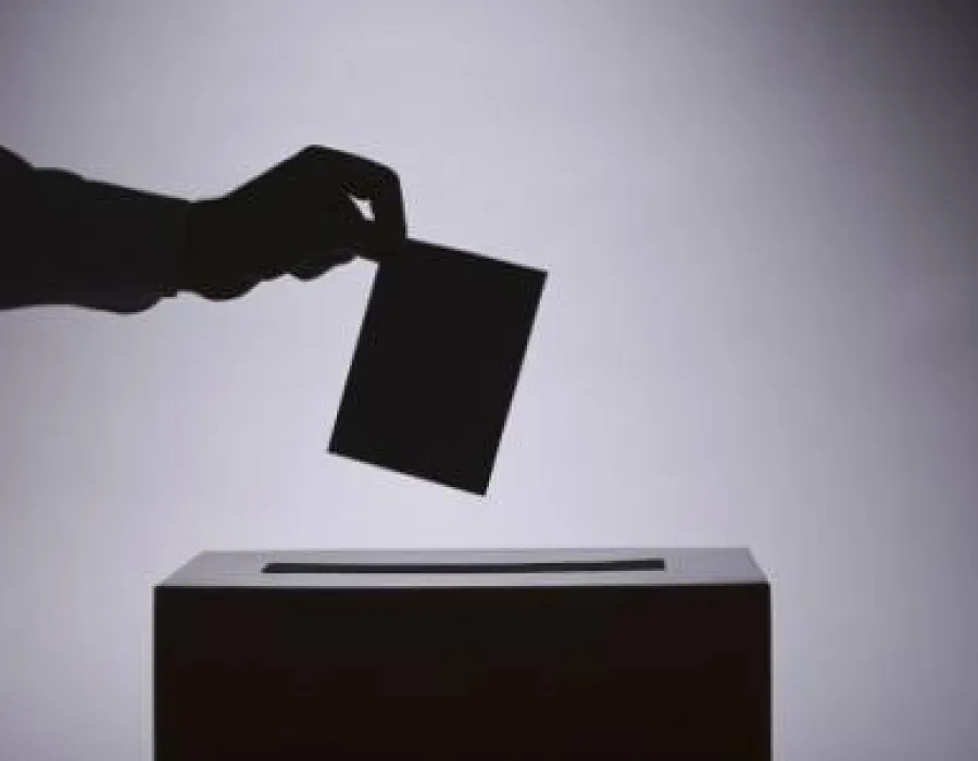 Foto Primarii traseişti pot candida fără griji