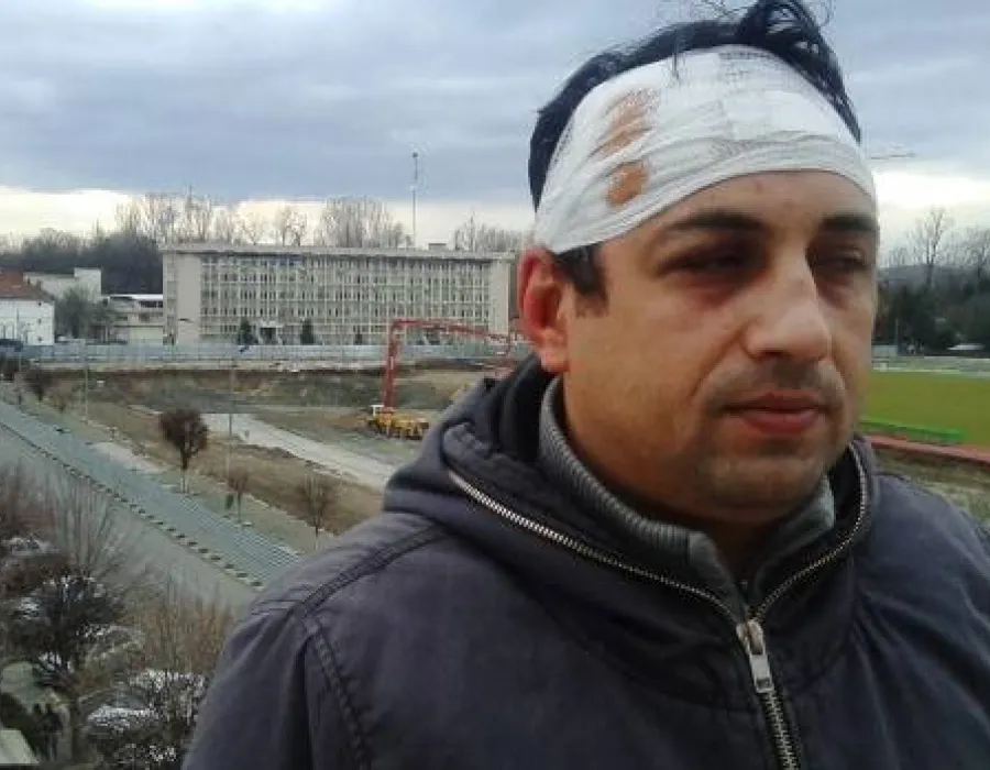 Foto IMAGINI ŞOCANTE. Patronul unui club, BĂTUT cu bestialitate VIDEO