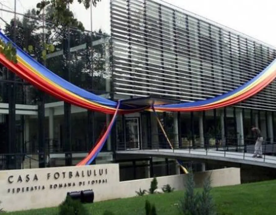 Foto Fotbalul românesc, zguduit de un nou scandal. DIICOT anchetează dispariţia a peste un milion de euro