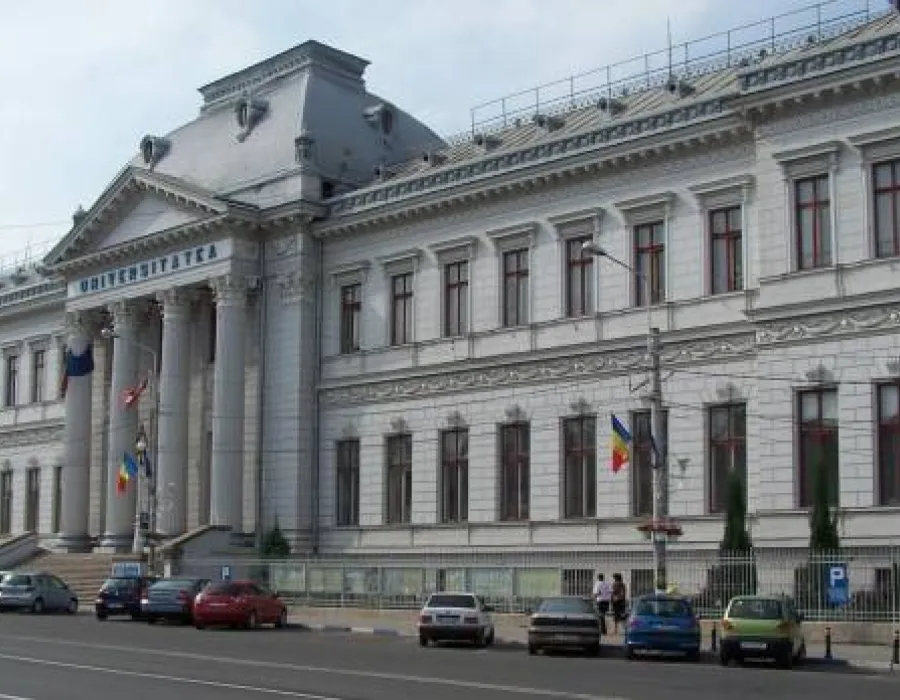 Foto SCANDAL la alegerile de la Universitatea din Craiova. Doi studenţi, descoperiţi că şi-au fotografiat votul