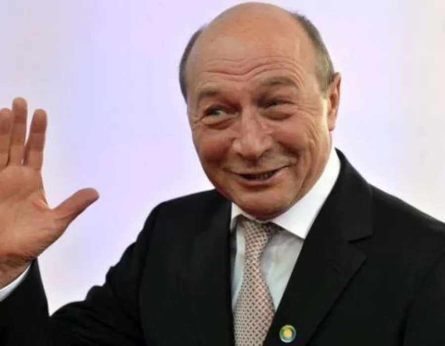 Foto Traian Băsescu, declarație scandaloasă: ”Pe Olguţa Vasilescu o vreau bătută!”