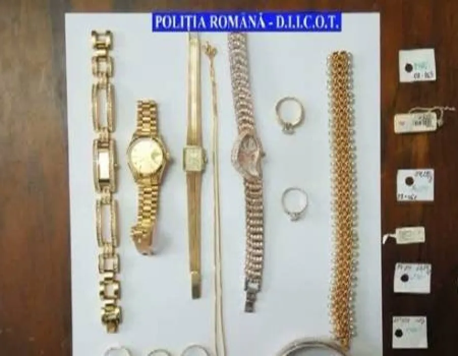 Foto O femeie din Târgu Jiu s-a îndrăgostit de hoţul care i-a spart casa