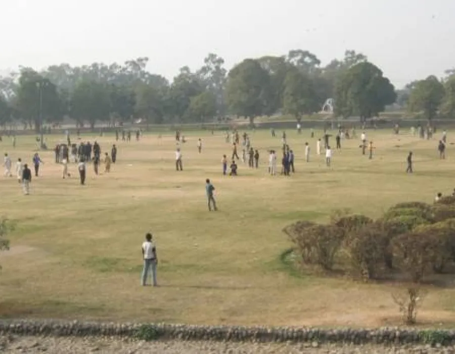 Foto ATENTAT SINUCIGAŞ în Pakistan. Cel puţin 72 oameni au murit şi peste 300 sunt răniţi