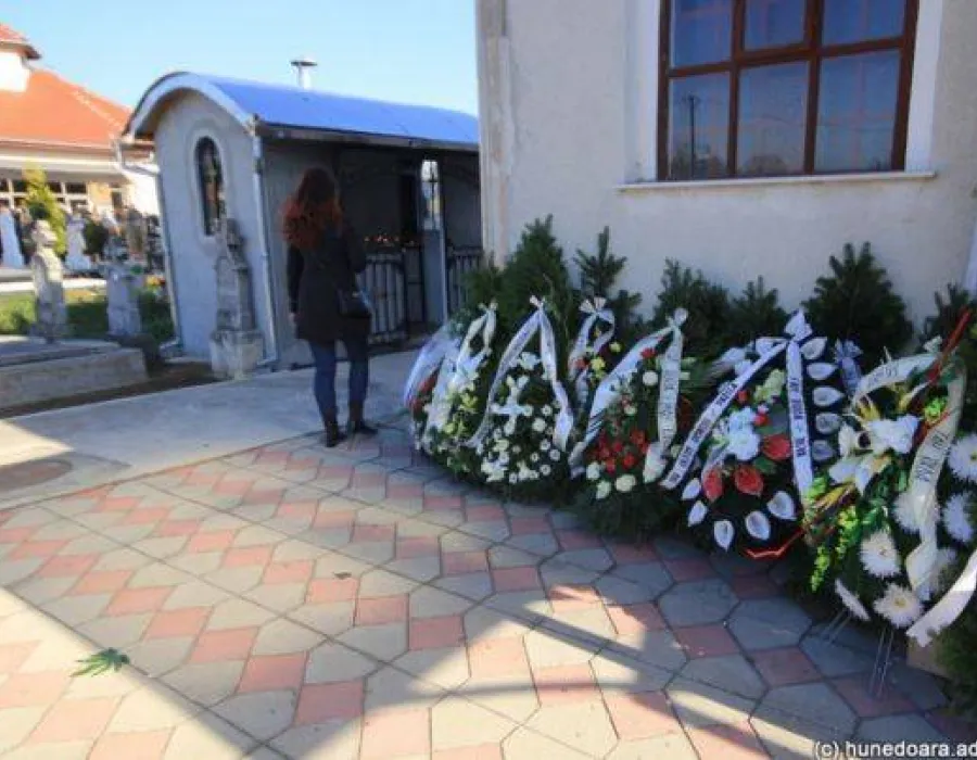 Foto Un bărbat din Dolj şi-a declarat nevasta moartă ca să obţină ajutorul de înmormântare