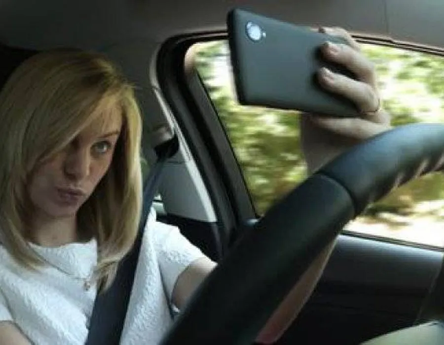 Foto Cum arată "Lupul electric", prima maşină electrică românească. Acum îşi ascute colţii