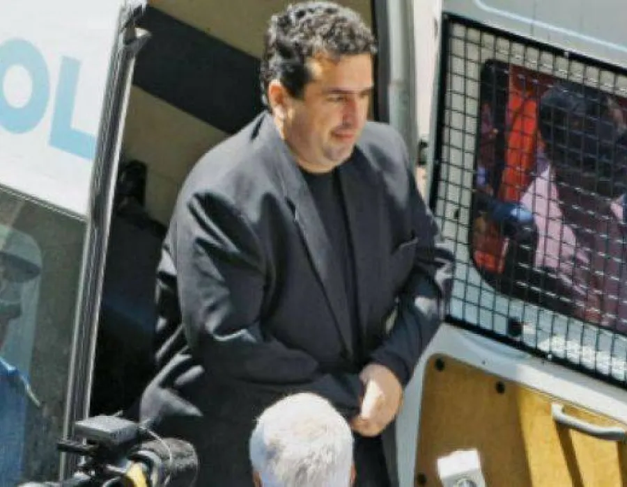 Foto Judecătorul care l-a eliberat pe «ucigaşul cu Ferrari», condamnat la 7 ani şi 6 luni de închisoare pentru luare de mită. Sentinţa este definitivă