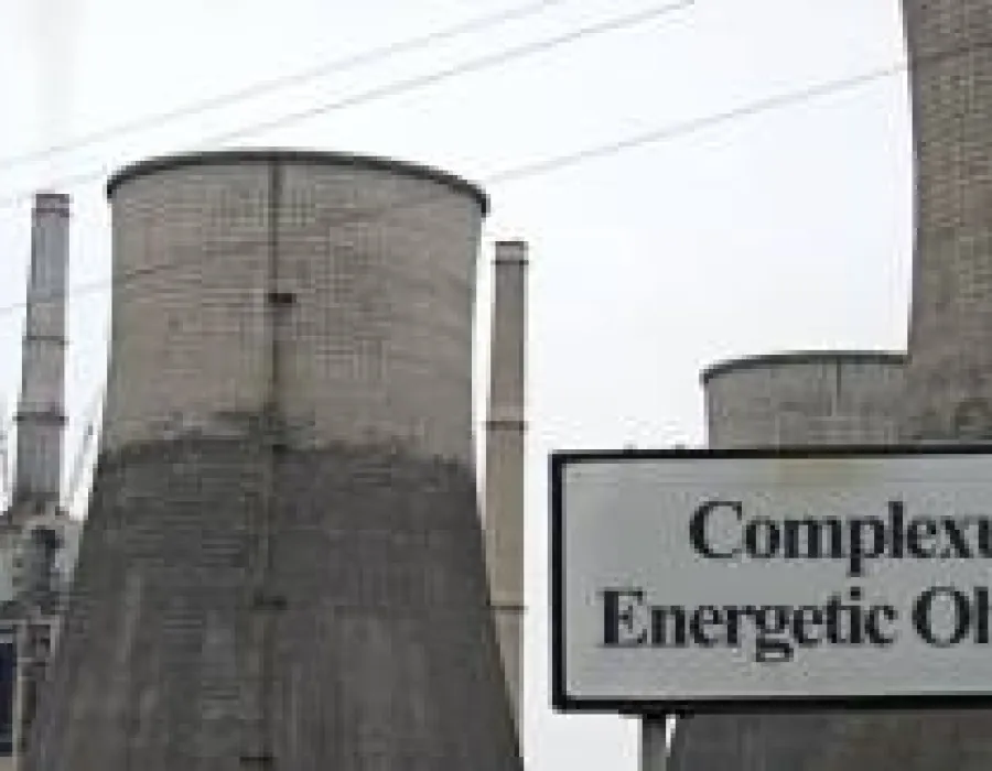 Foto Procurorii DNA Craiova cer arestarea preventivă a trei directori din Complexul Energetic Oltenia