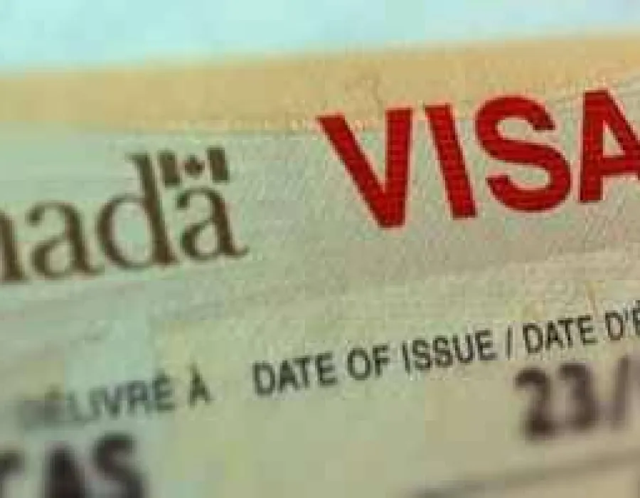 Foto Canada se pregătește să ridice vizele pentru români, după ce ţara noastră a ameninţat Guvernul canadian cu blocarea acordului de liber-schimb cu UE