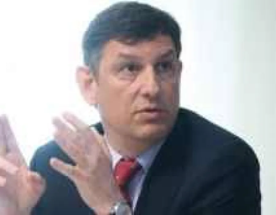 Foto Ministrul Economiei vrea reluarea producției de avioane în jurul uzinelor de la București și Craiova