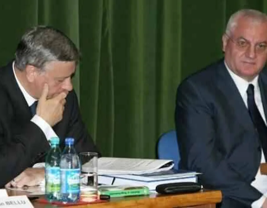 Foto DNA CERE IN APEL PEDEAPSA CU EXECUTARE SI INTR-UN CUANTUM MARIT PENTRU SANDU SI DRAGOMIR IN CAZUL EXCLUDERII UNIVERSITATII CRAIOVA !