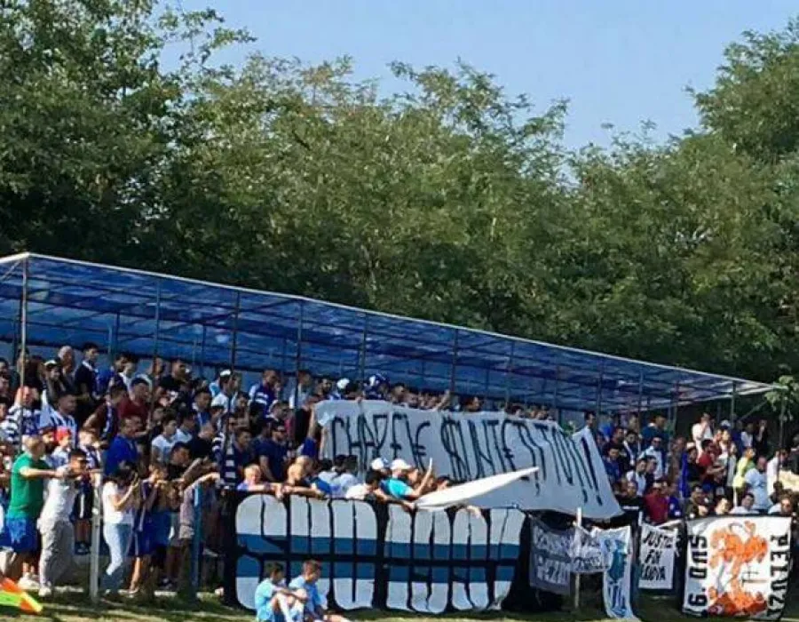 Foto VIDEO. FC U a câştigat fără drept de apel derby-ul etapei. Peluza Sud 97 a făcut spectacol!