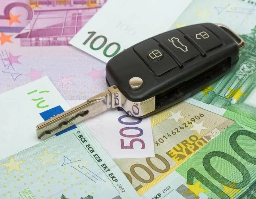 Foto Taxa auto de care niciun şofer nu scapă