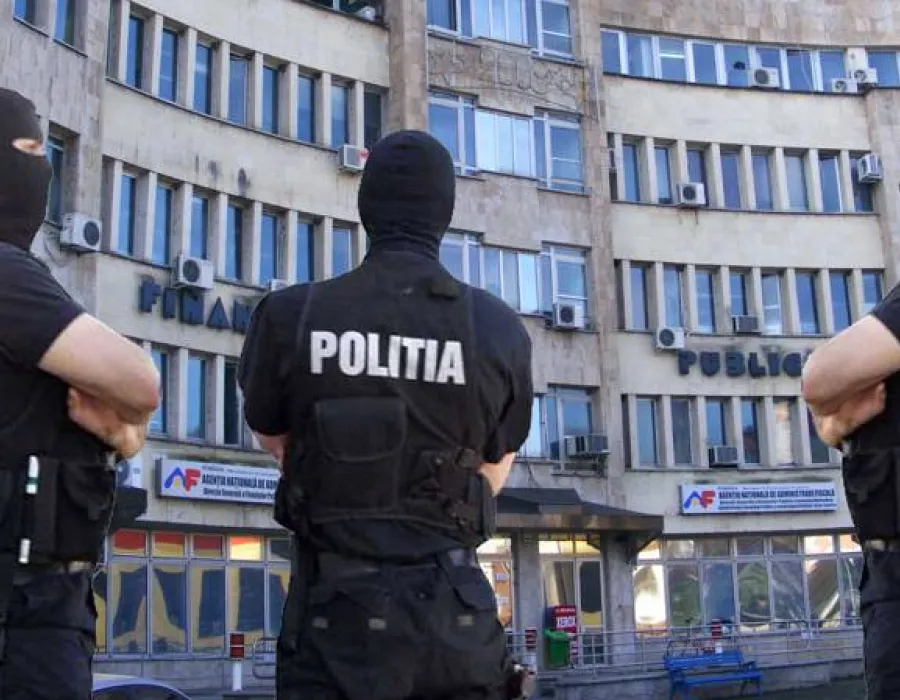Foto Şefii de la Gardă şi de la Finanţe - capii mafiei evazioniştilor