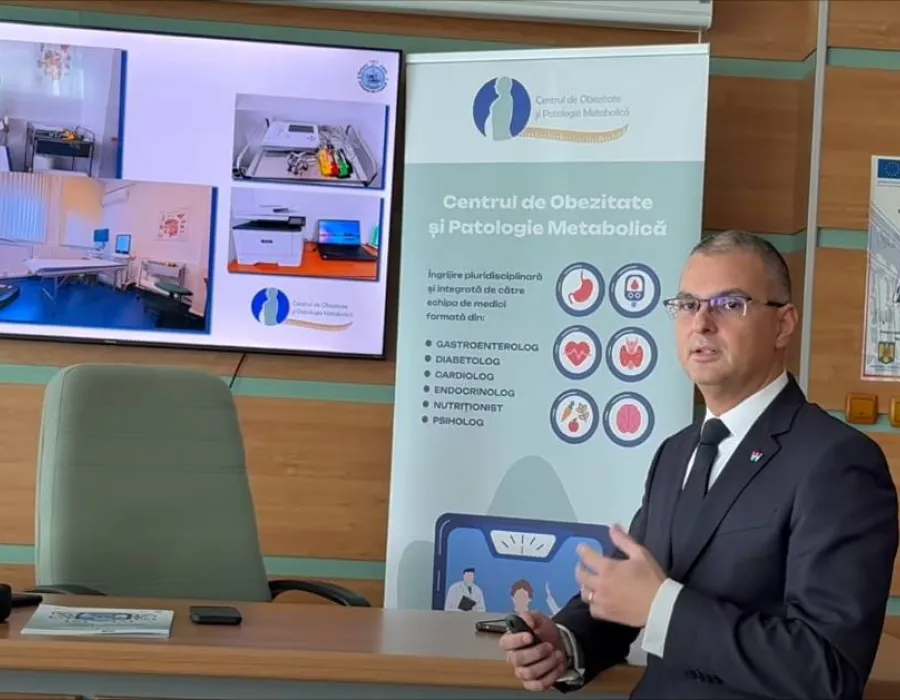 Foto Obezitatea infantilă, semnal de alarmă tras de rectorul UMF Craiova, prof. univ. dr. Dan Gheonea