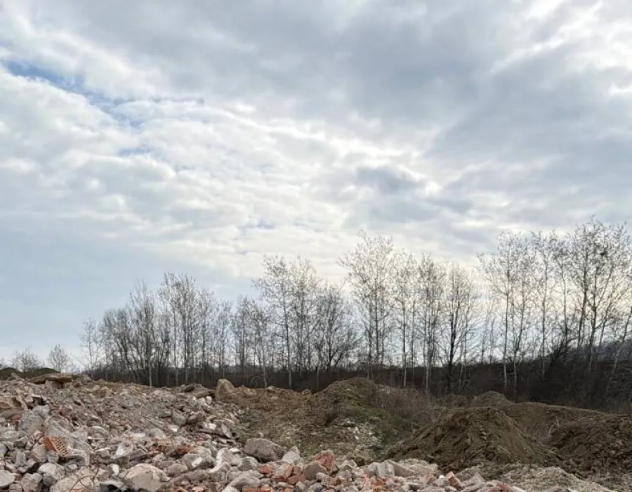 Foto GORJ: Operator economic amendat pentru încălcarea regimului deșeurilor în Drăguțești