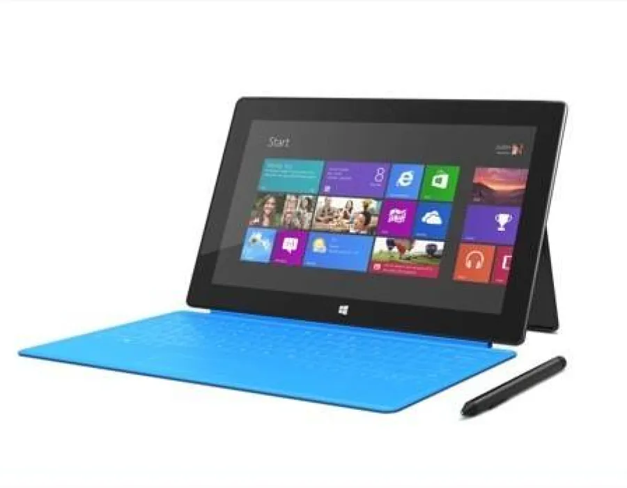 Foto Microsoft Surface Pro on sale February 9th in the US and Canada, starts at $899