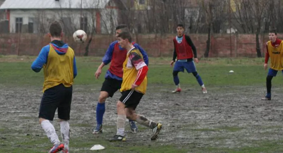 Foto România U16 - Dolj U16, amical la Buftea
