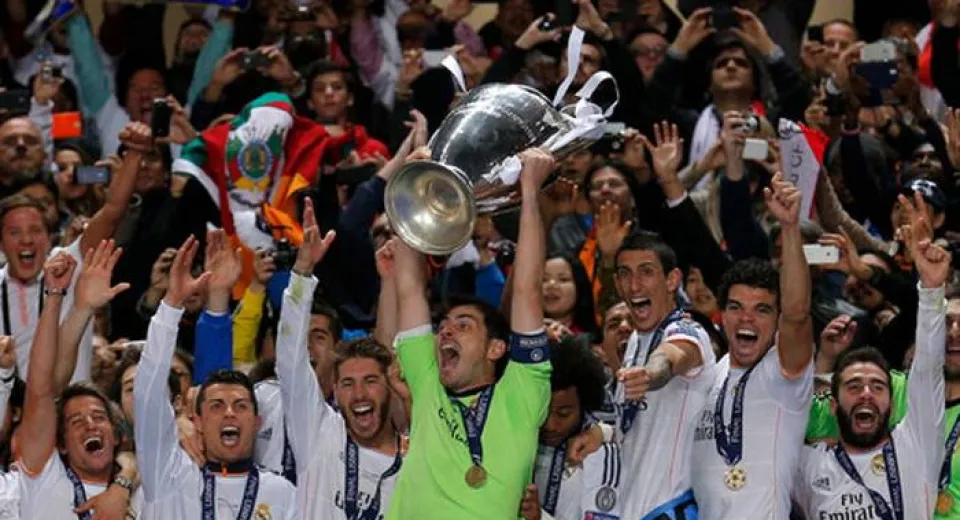 Foto «La Decima», visul devenit realitate al galacticilor