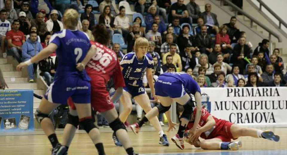 Foto Au terminat şi handbalistele campionatul