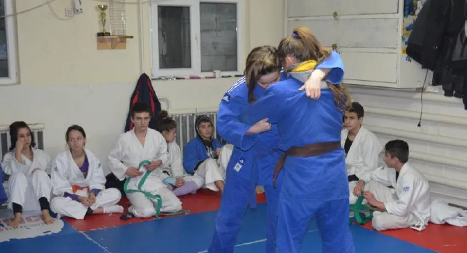 Foto Judoka craioveni, concentraţi pe tatami la Techirghiol