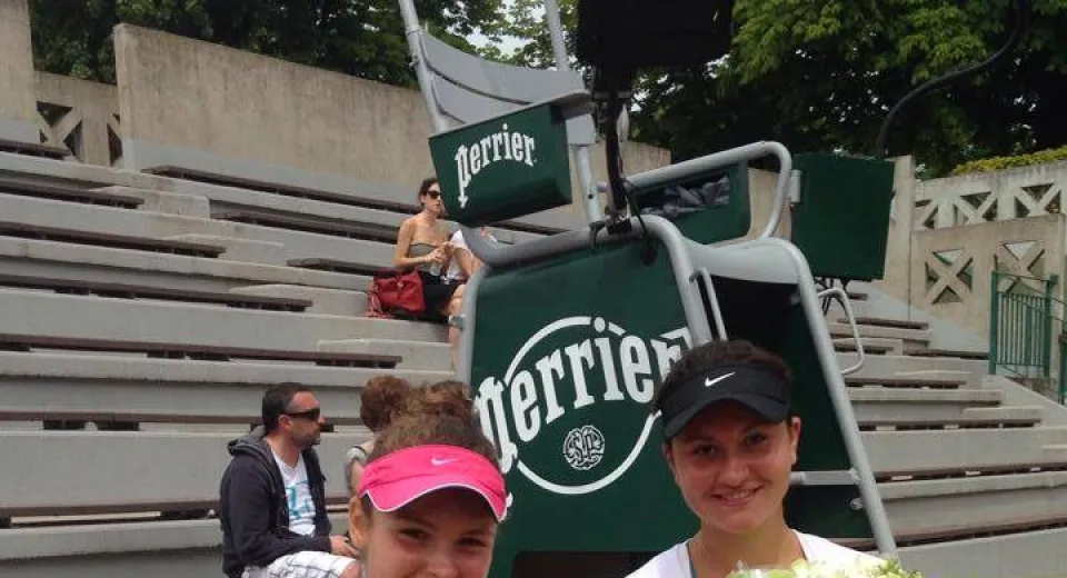 Foto Un trofeu de la Roland Garros ajunge şi la Craiova: Felicitări, Ioana Roşca!