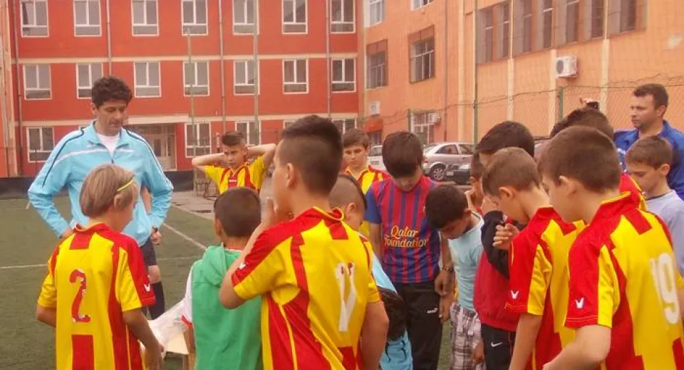 Foto Belodedici şi Vlădoiu au adus mingi severinenilor de la CSS