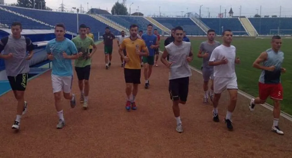 Foto Nou-promovata şi-a reluat pregătirile cu 17 jucători
