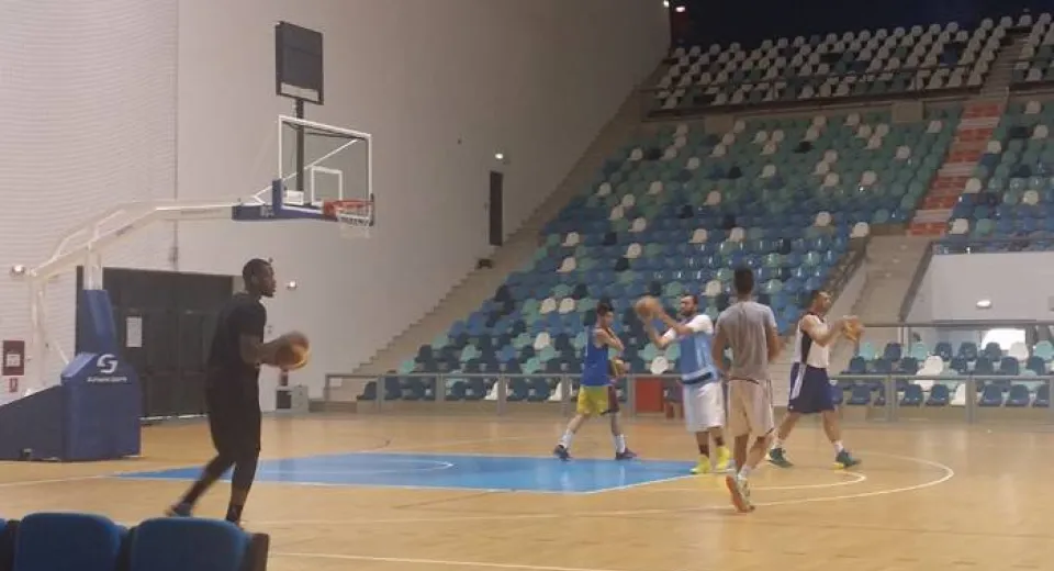 Foto Kamren Belin, la primele antrenamente în Craiova