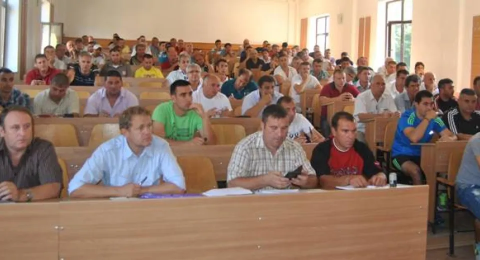 Foto Liga a IV-a cu 12 echipe şi un nou “vice” pentru AJF
