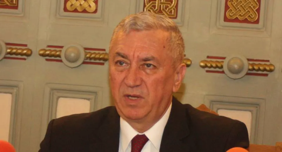 Foto «Funcţia mă obligă să merg mai departe»