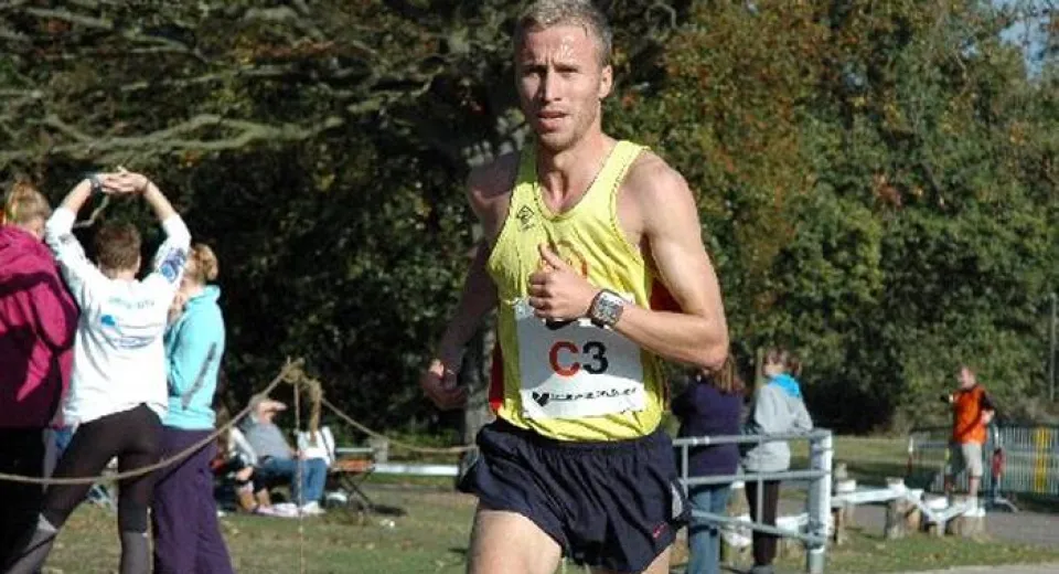 Foto Marius Ionescu, cel mai bun european la un semi-maraton în Angola