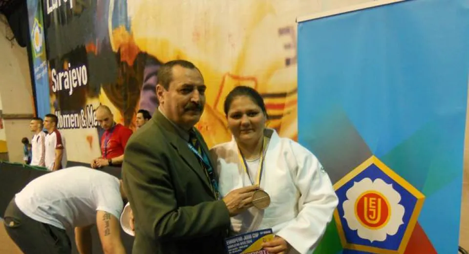 Foto Stan de bronz