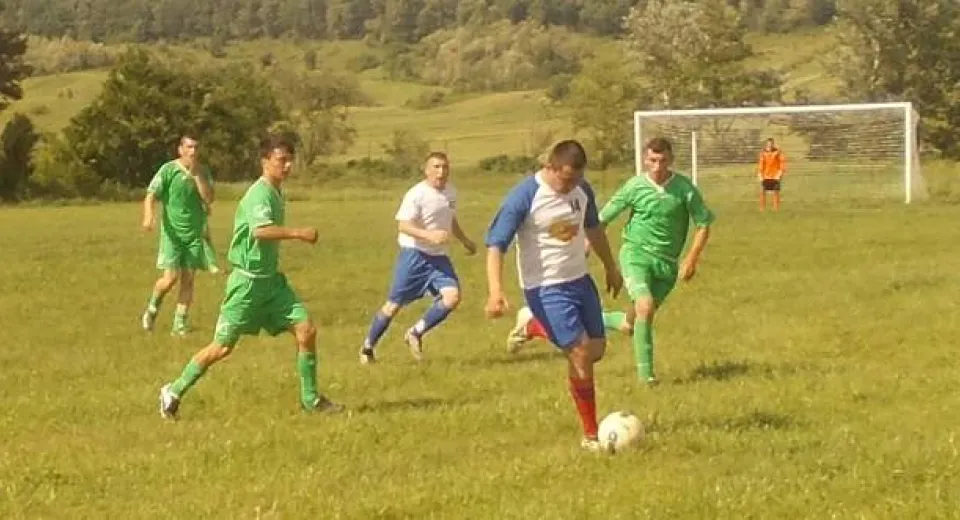 Foto Vânju Mare, lider la golaveraj