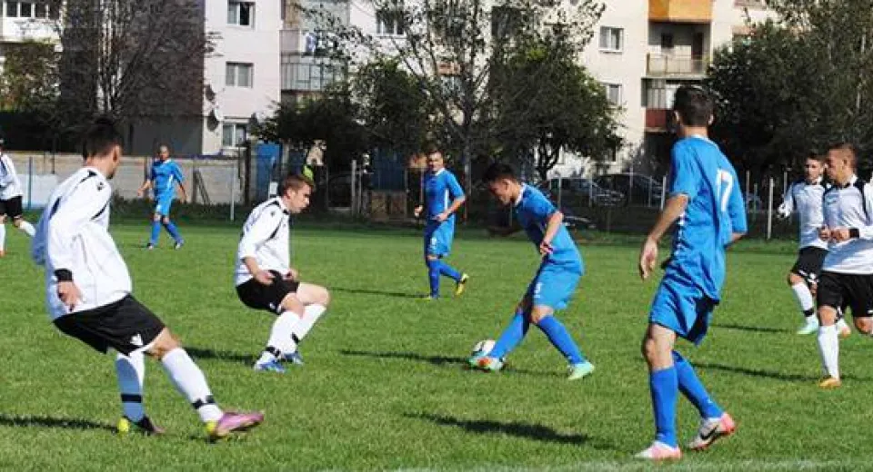 Foto Calafatul a revenit pe podium, Leamna şi-a recăpătat poziţia în play-off