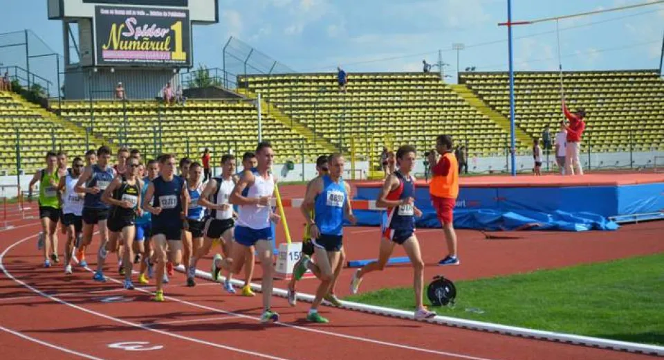 Foto Atleţii de la CSM Craiova atacă noi medalii naţionale