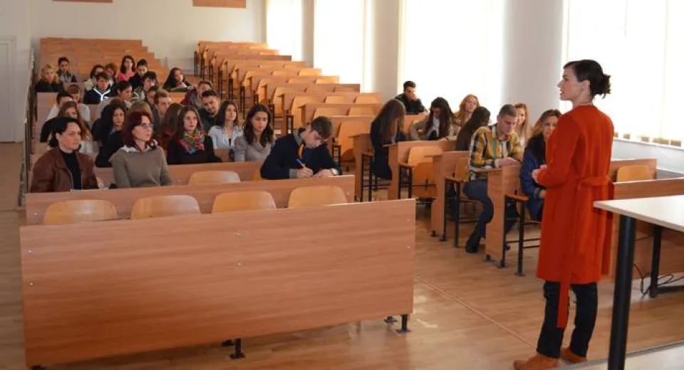 Foto Interesaţi de cercetare