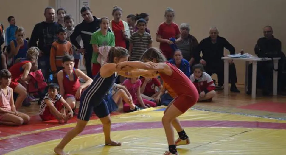Foto Craiova va fi reprezentată de 18 copii In finală
