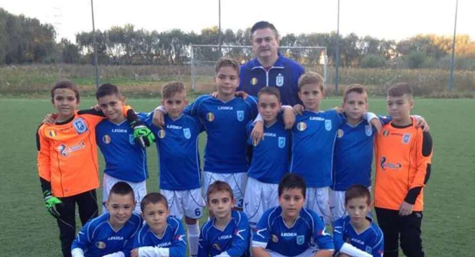 Foto Junior Craiova, învingătoare în intermediară