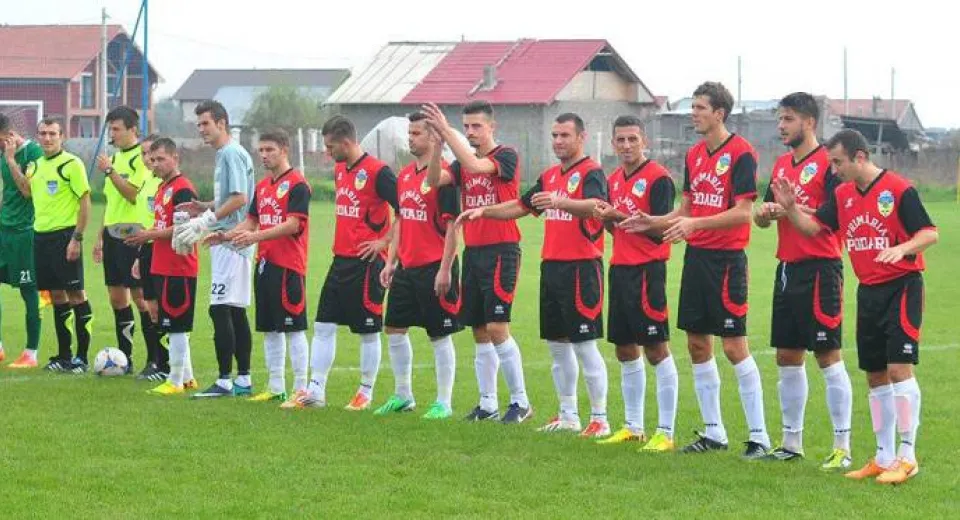 Foto Doljenii au parte de vizite dificile