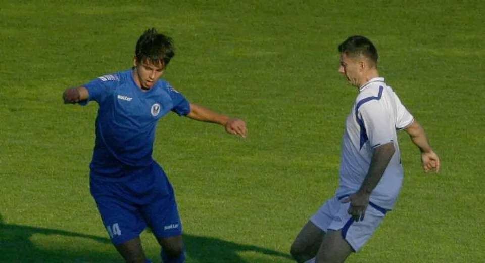 Foto Minerul nu-şi face speranţe cu liderul seriei