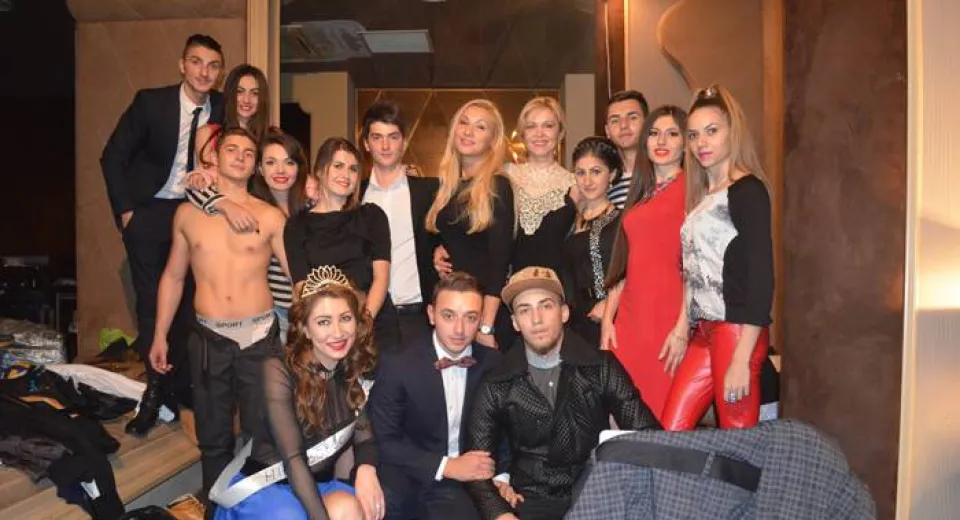 Foto Eleganţă şi sport