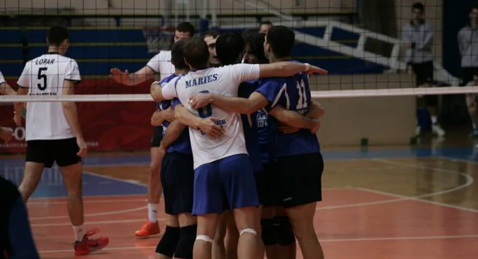 Foto Victorie categoricã în Ungaria
